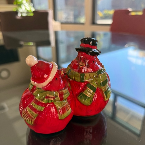 Salt & Pepper Shakers - Picture 1 of 5